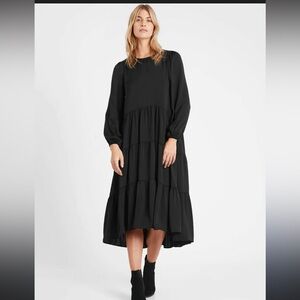 Banana Republic Black Tiered Long-Sleeve Midi Dress